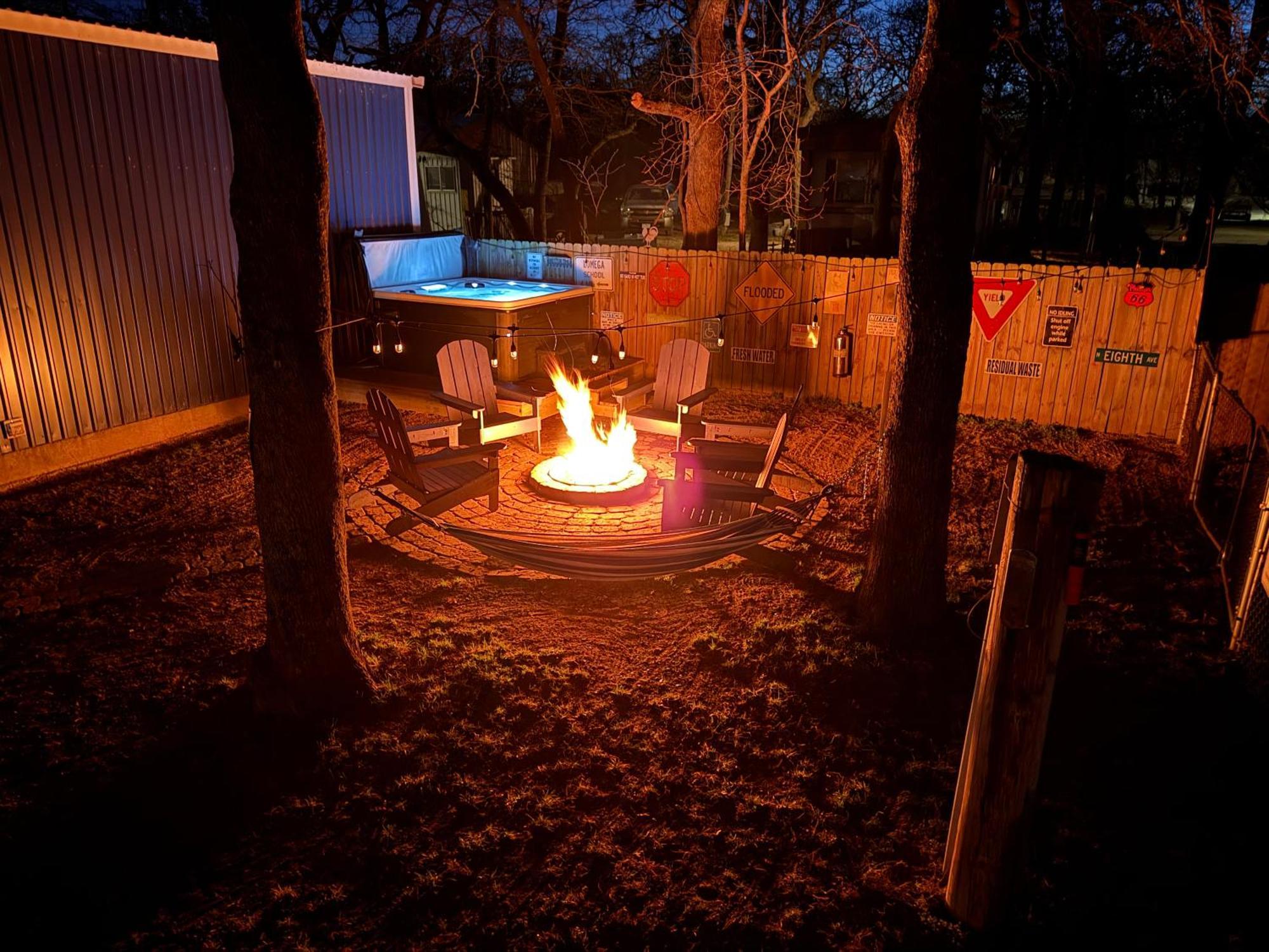 A Shore Thing-Beach-Fishing-Fire Pit-Relax-Pets Kingston Bagian luar foto